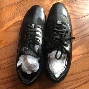 Men’s Shoes (Sneakers)